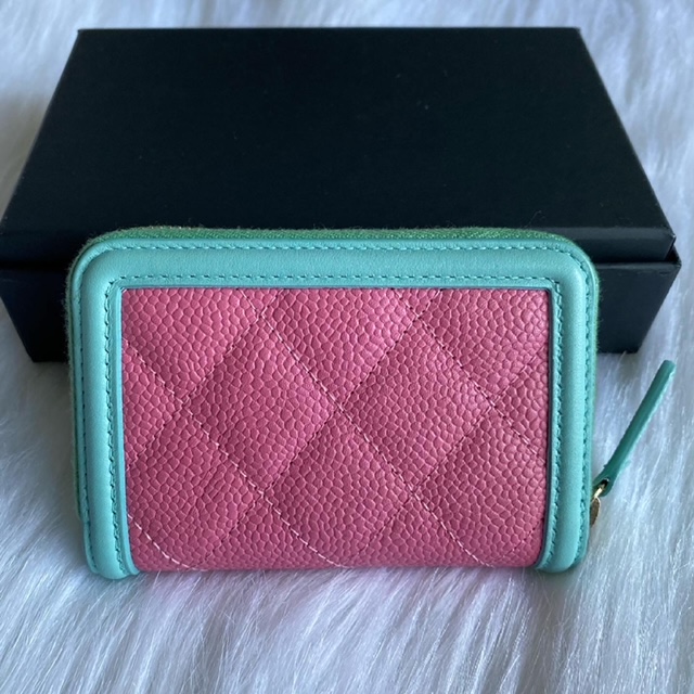 CHANEL, Bags, Sold9s Iridescent Pink Zippy Coin Purse