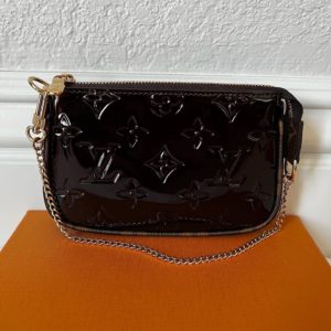 Mini Pochette Accessoires Monogram Vernis Leather - Women - Small