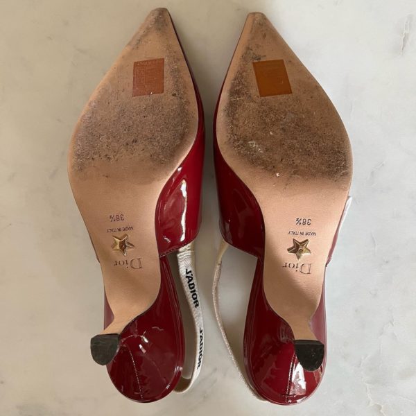 USED ONCE RED KITTEN HEELS IN PATENT LEATHER. - Image 6