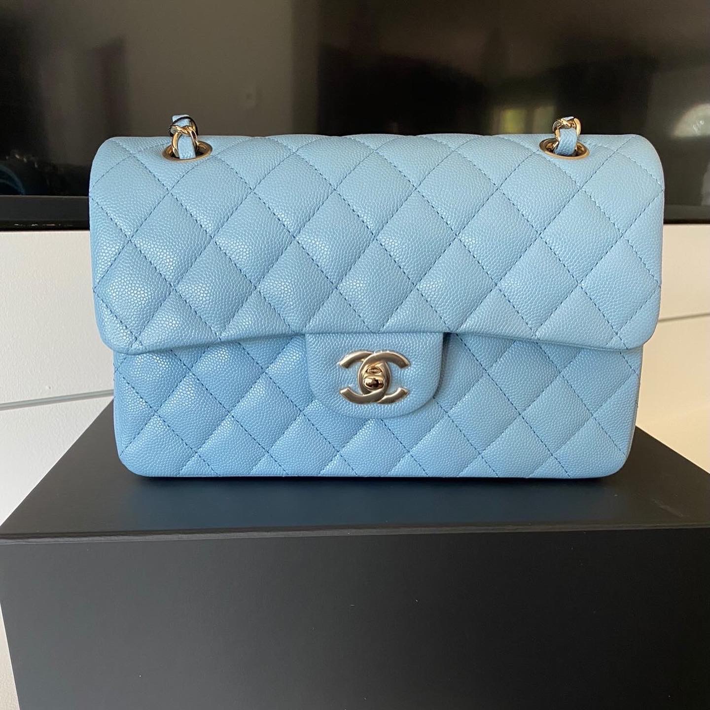 BN AUTHENTIC CHANEL CLASSIC SMALL DOUBLE FLAP IN LIGHT BLUE CAVIAR
